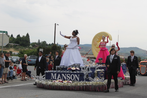 Manson Washington Apple Blossom Festival Road Trips For Families